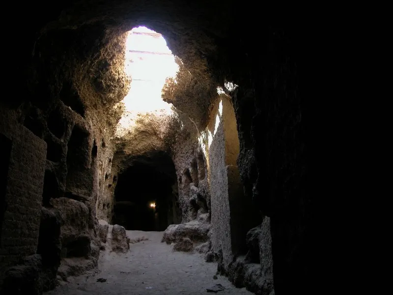 Tuna El Gabal in Minya